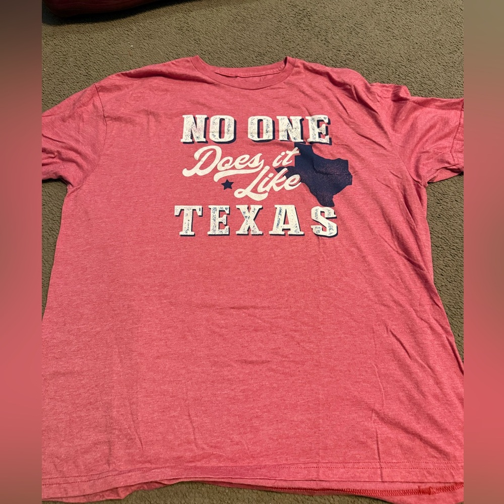Texas Graphic Red Women's Tee